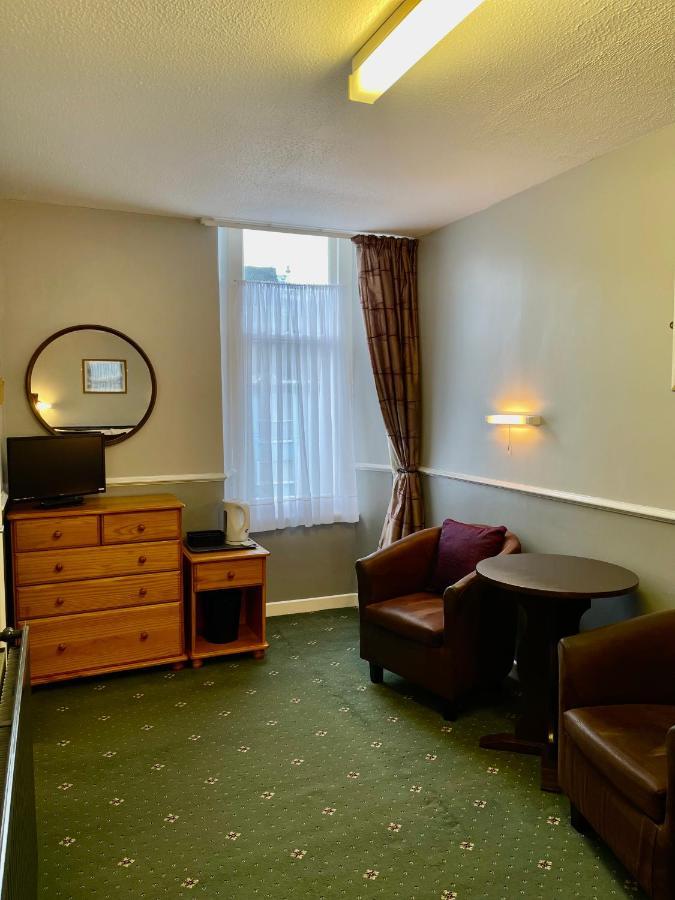 Palm Court B&B 일프러컴 외부 사진