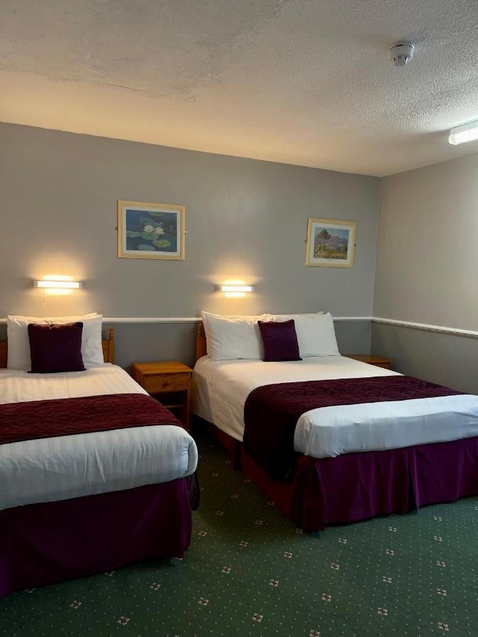 Palm Court B&B 일프러컴 외부 사진